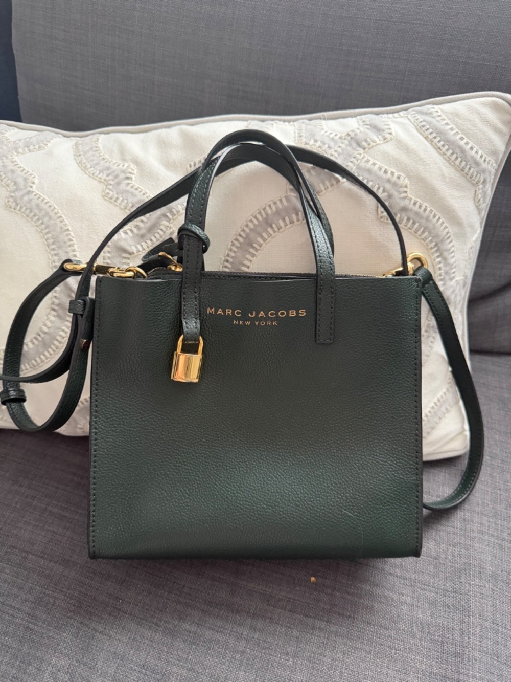 Marc Jacob’s emerald mini grind tote bag - great condition - Picture 3 of 10